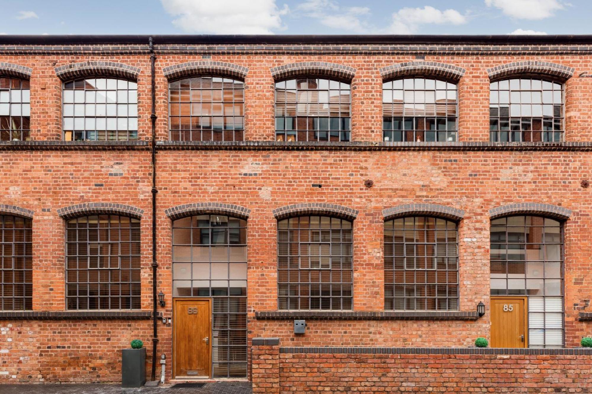 High End Luxury Townhouse In Jq, 4 Bedrooms, Flat Screen Tv In All Rooms, Free Parking, Near Birmingham City Centre Deposit Required Kültér fotó